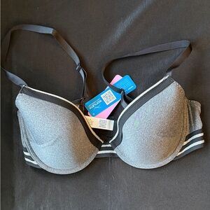 NWT! Lise Charmel Underwire Bra 36c